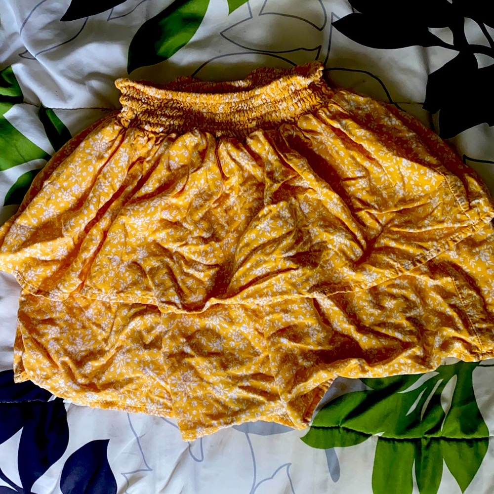 S Yellow Floral Women’s Beach Skirt